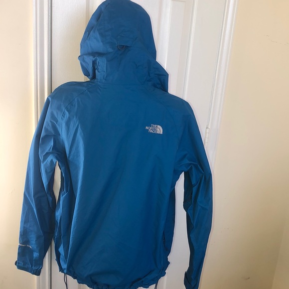 The North Face windbreaker - Picture 3 of 6
